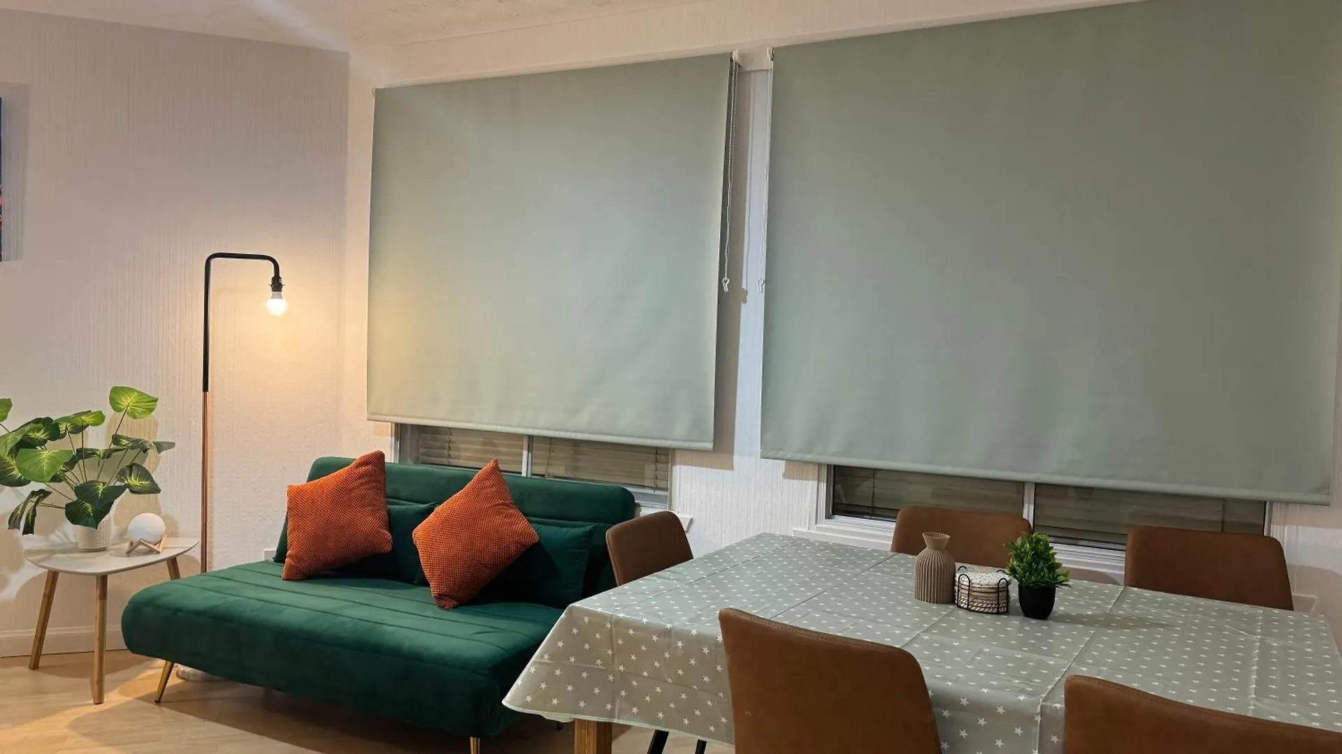 Cozy Central Apartment At Prime Location With Free Private Parking Εδιμβούργο